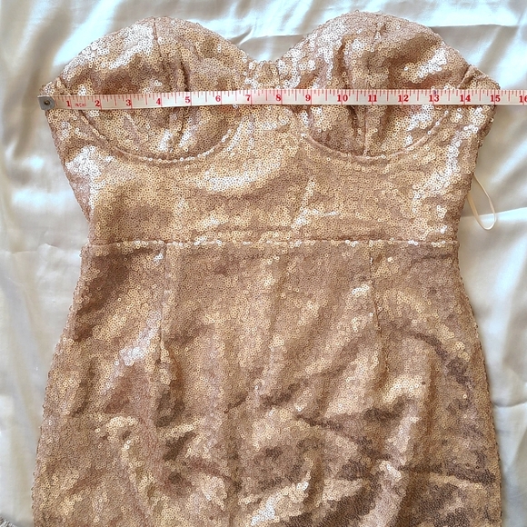 Showpo Champagne Sequin Midi Dress NWT - Picture 6 of 8